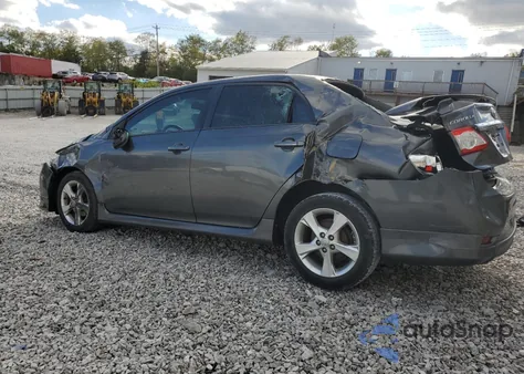 2011 Toyota Corolla Base z USA, uszkodzony, nr VIN 2T1BU4EE6BC584101